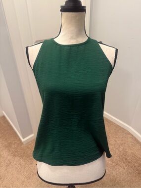 Express Emerald Green Sleeveless Keyhole Back Blouse XS NWT